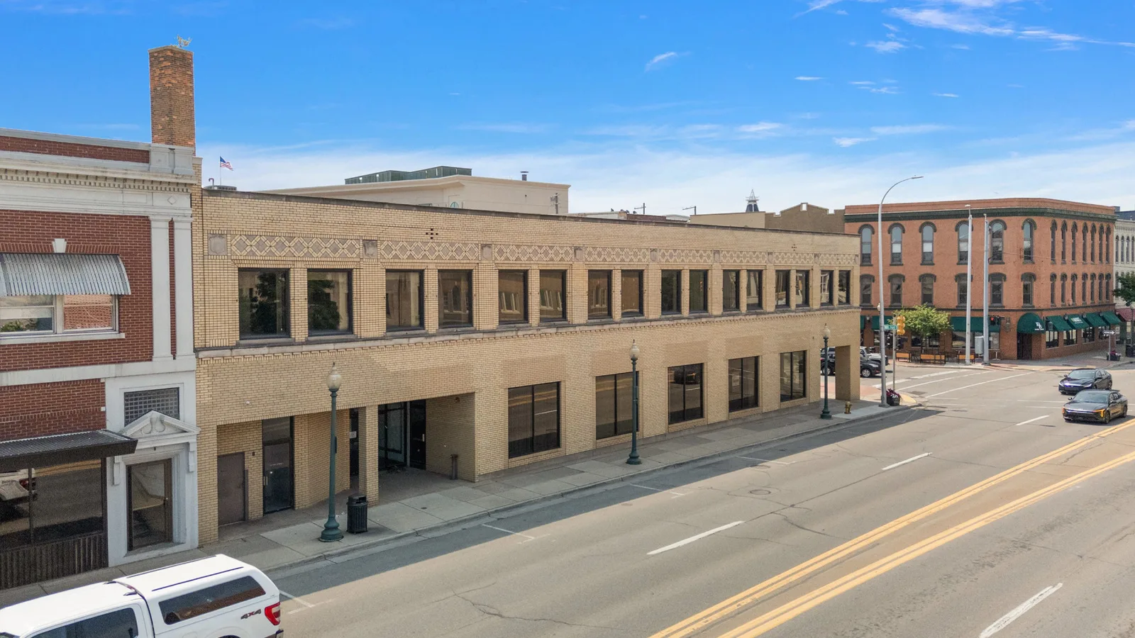 25 S Monroe St — property photo 3