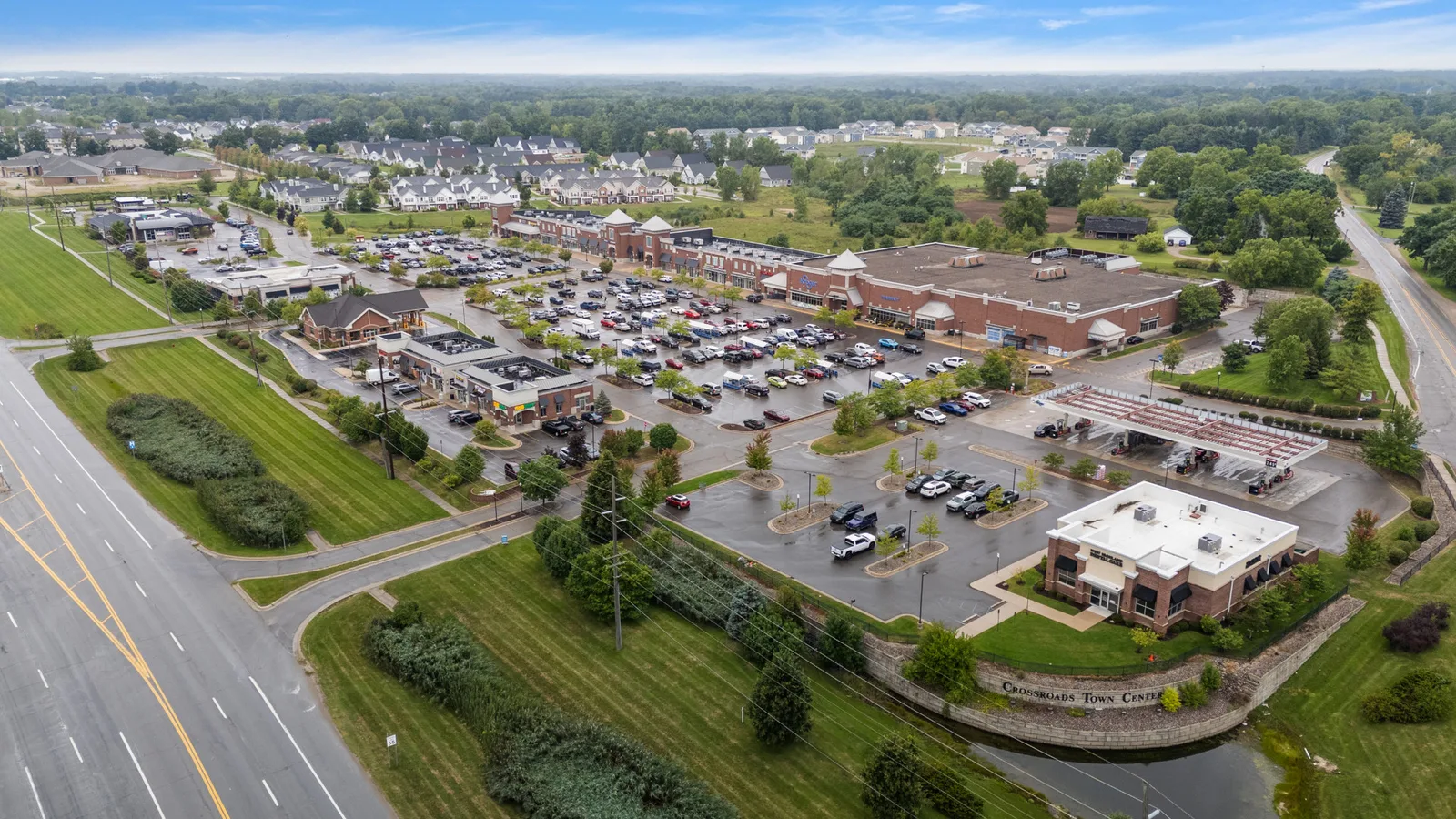 Kroger at Crossroads Town Center — property photo 3